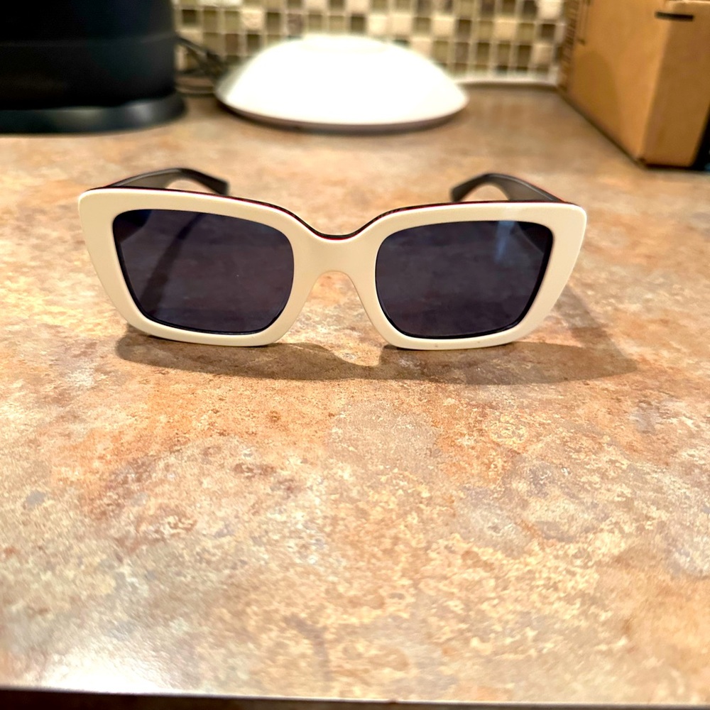 Tory Burch White with red and blue trimmed glasses